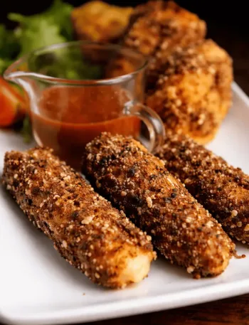 Keto Mozzarella Sticks