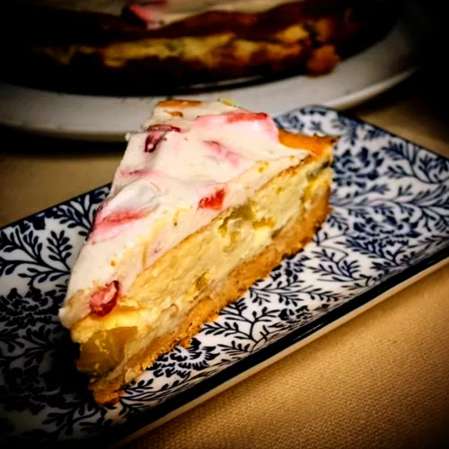 Keto Erdbeere Rhabarber Schichtkuchen, Kuchen, Rezept