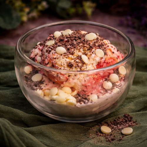 Keto Orangeneis mit Himbeeren