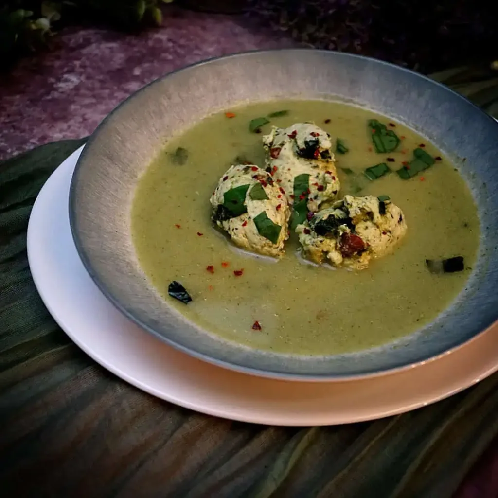 Keto Spargel Bärlauchsuppe, Rezept
