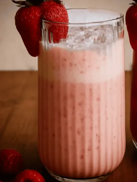 XXL Himbeer Cocktail mit Alkohol Keto.