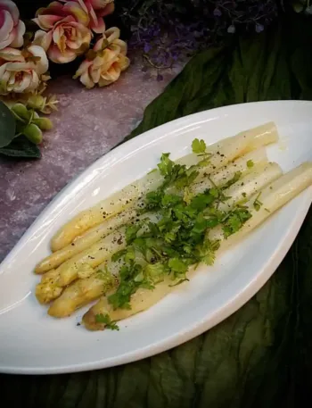 Fränkischer Spargelsalat, Keto, Rezept