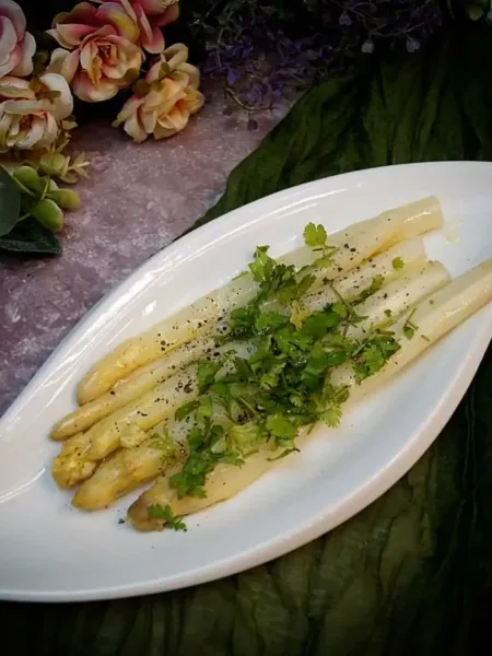 Fränkischer Spargelsalat, Keto, Rezept