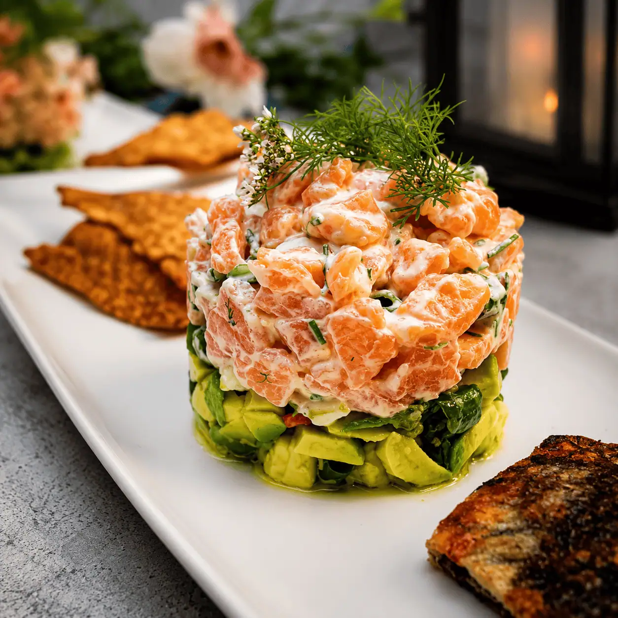 Keto-Lachs-Tartar-Avocado-Salsa, Lachs, Avocado, Salat, KetoChameleons