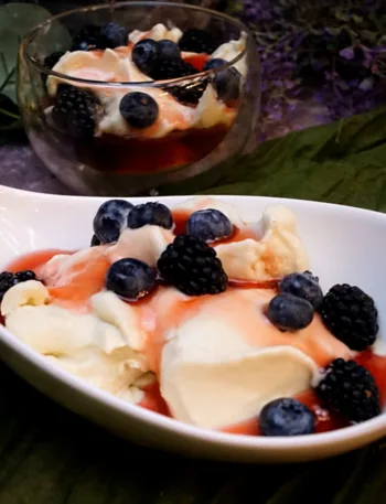Keto Rhabarber Joghurteis, Creami, Rezept