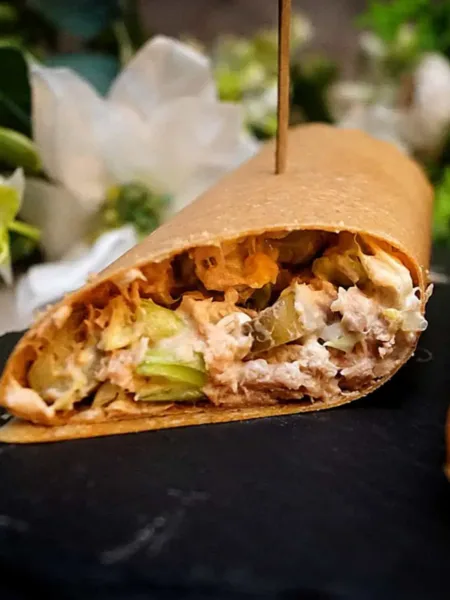 Keto Thunfischsalat für Wraps und Sandwiches