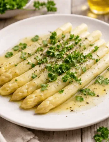 Keto fränkischer Spargelsala