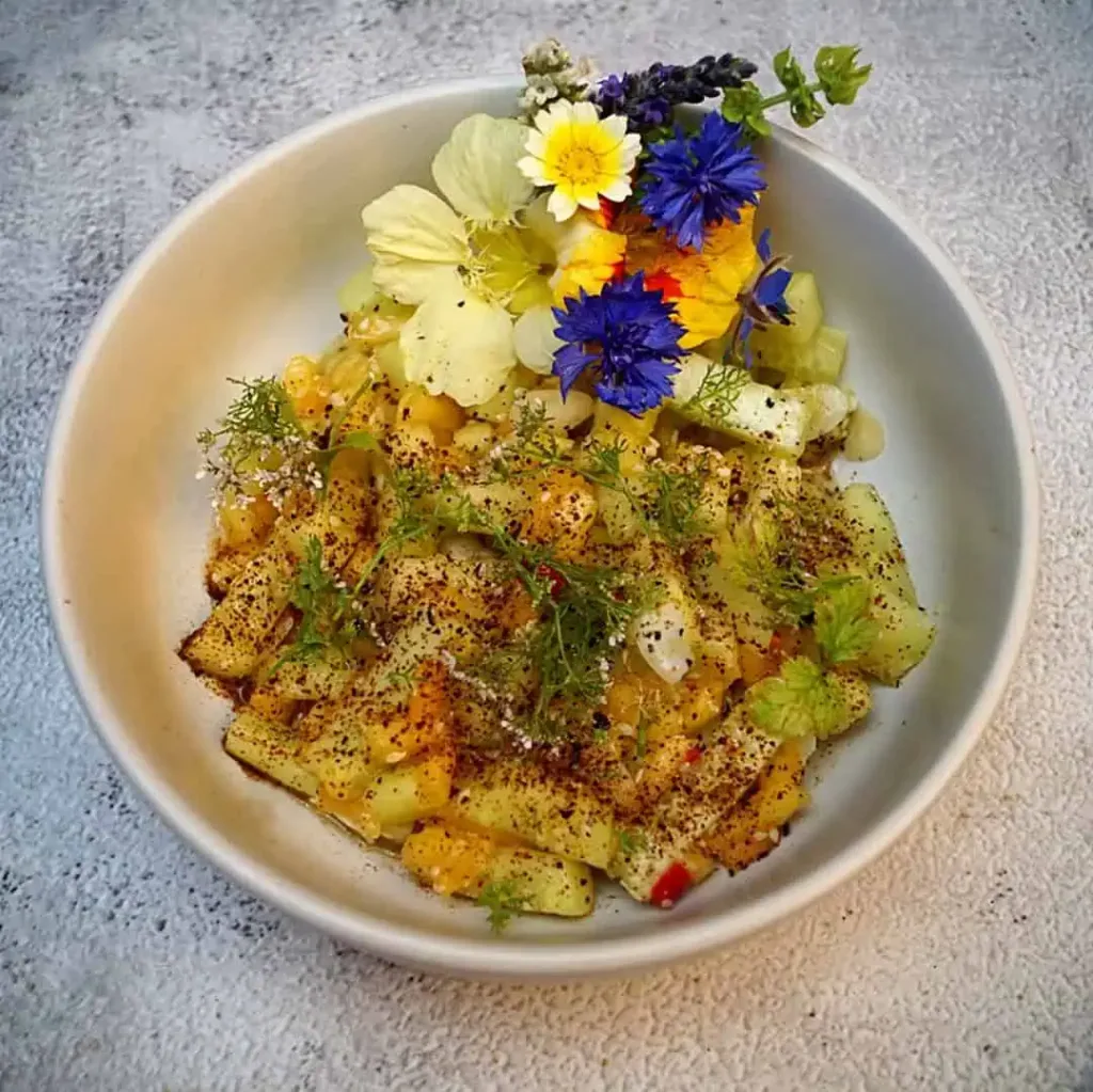 Asiatischer Gurkensalat