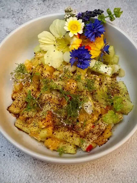 Asiatischer Gurkensalat