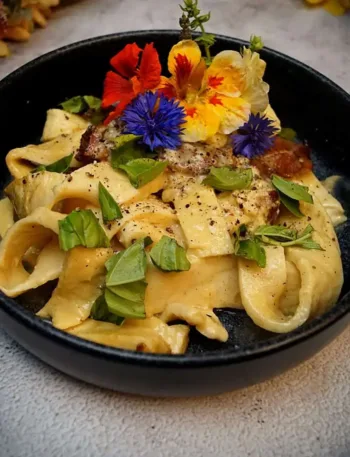 Keto Bandnudeln Carbonara