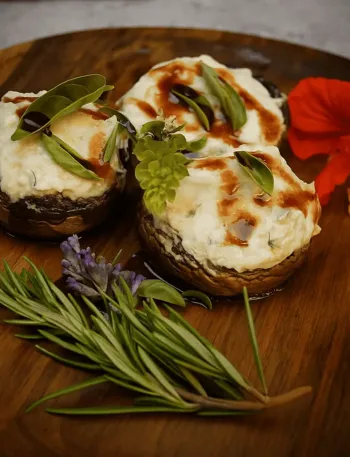 Keto Antipasti, gefüllte Champignons