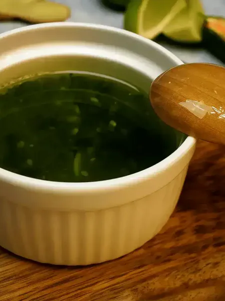 Sweet Chili Lime Sosse, Keto, asiatisch, Chili, Limette, Soße, zuckerfrei, Ketochameleons(1)