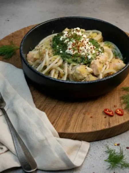 Keto Spinat Lachs Nudelpfanne